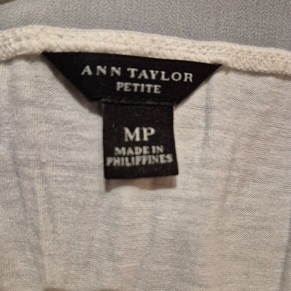Ann Taylor Petite Blouse - Picture 2 of 3